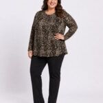 REMERA ANIMAL PRINT